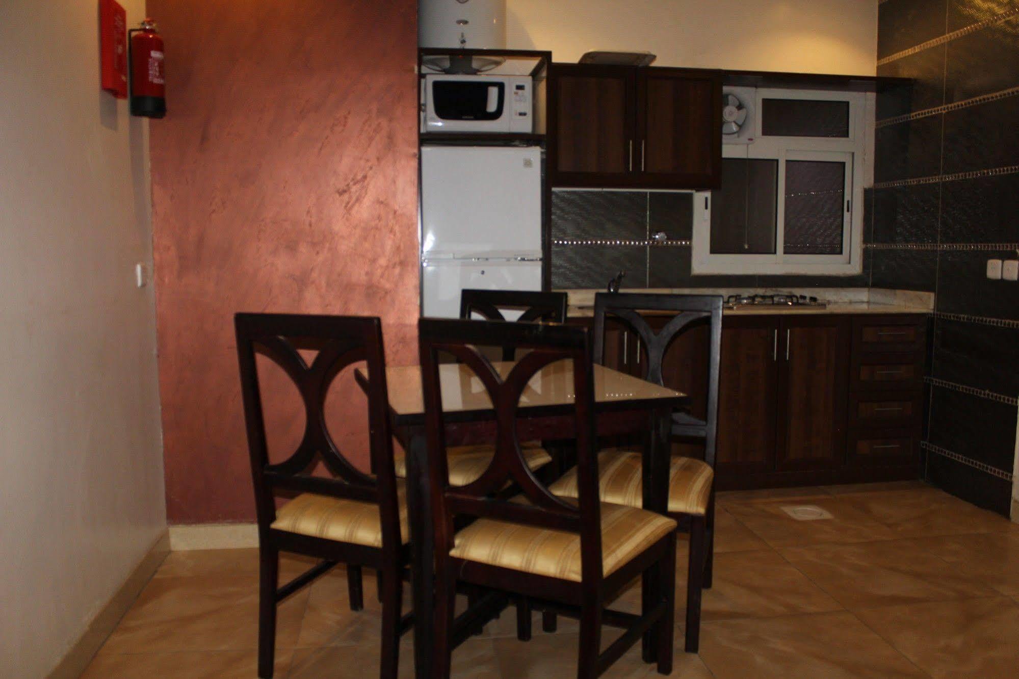 Merfal Hotel Apartments Al Taawan Riade Exterior foto